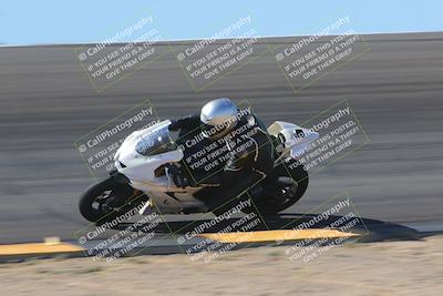 media/Nov-06-2023-Moto Forza (Mon) [[ce023d0744]]/2-Advanced Group/Session 2 (Bowl Speed Pans)/